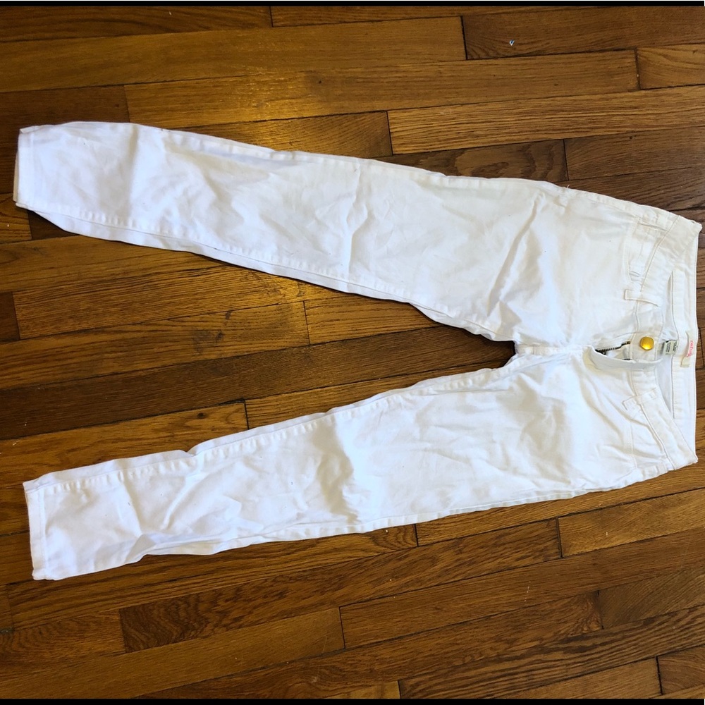 Skin Tight White Jeans